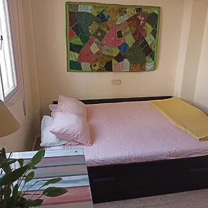 https://confortable-habitacin-cntrica-en-piso-privado.es-andalucia.com
