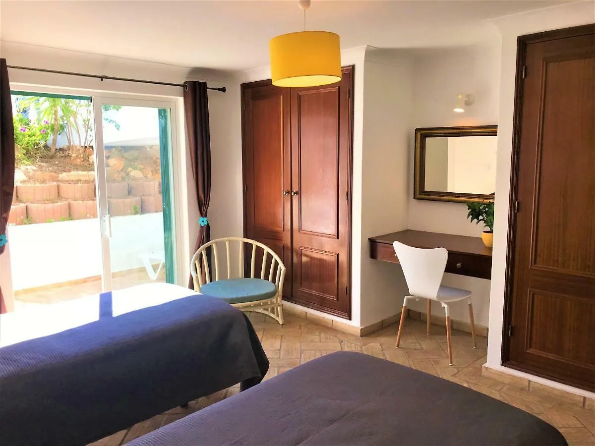 Casas Da Vila Luz 0*,